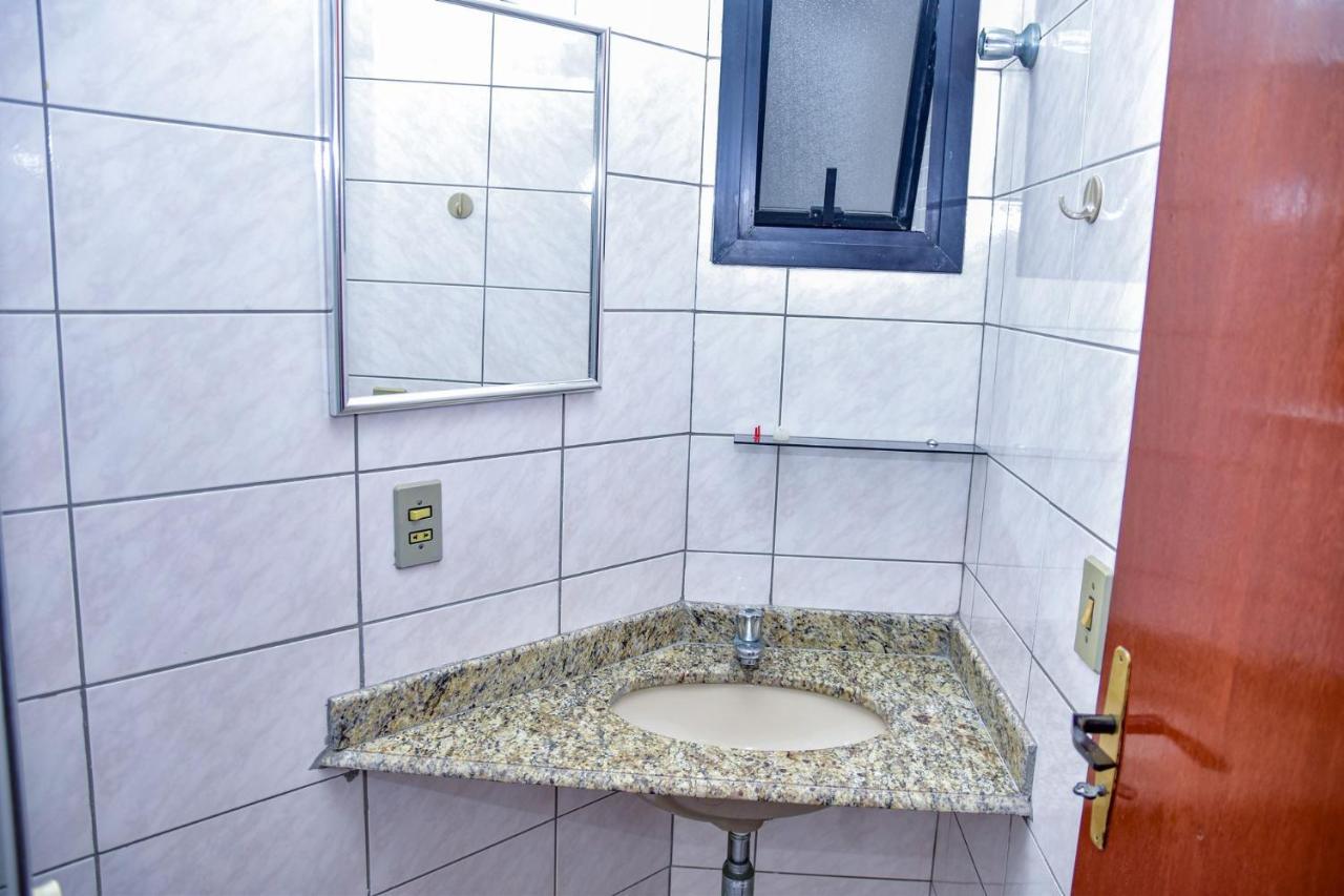 Apto C Piscina E Acesso Exclusivo A Praia, Гуаружа Экстерьер фото